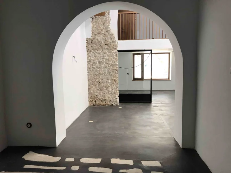 Private properties — location reference 09